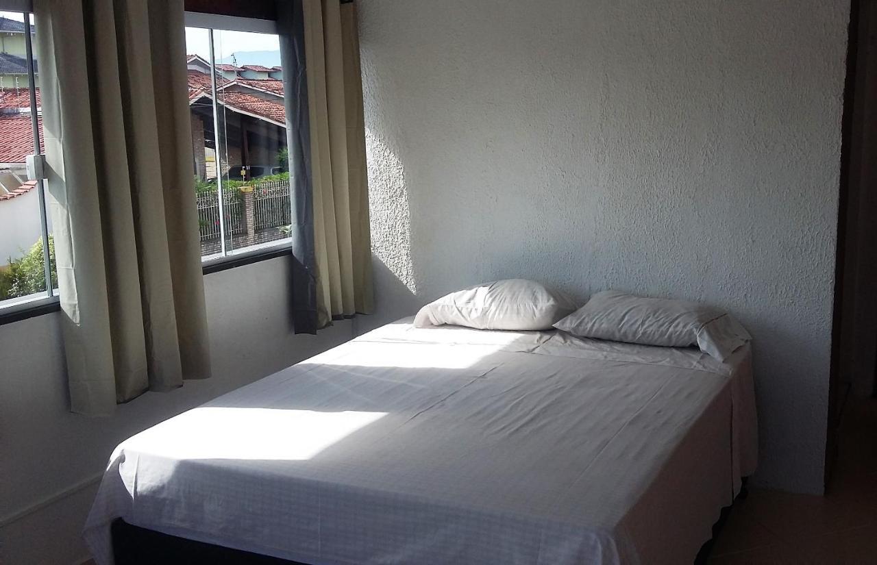 Hospedaria Do Khalifa Hotel Caraguatatuba Ngoại thất bức ảnh